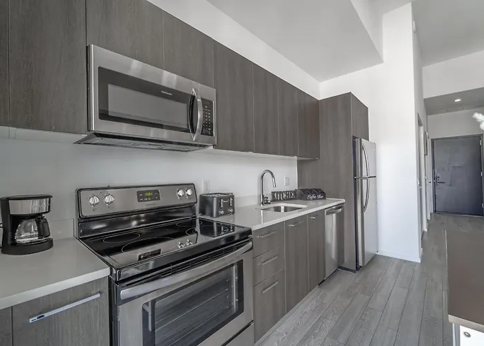 Tr Miami 2 Bedroom, 1 Bedroom, And Studio Condos With Balconies