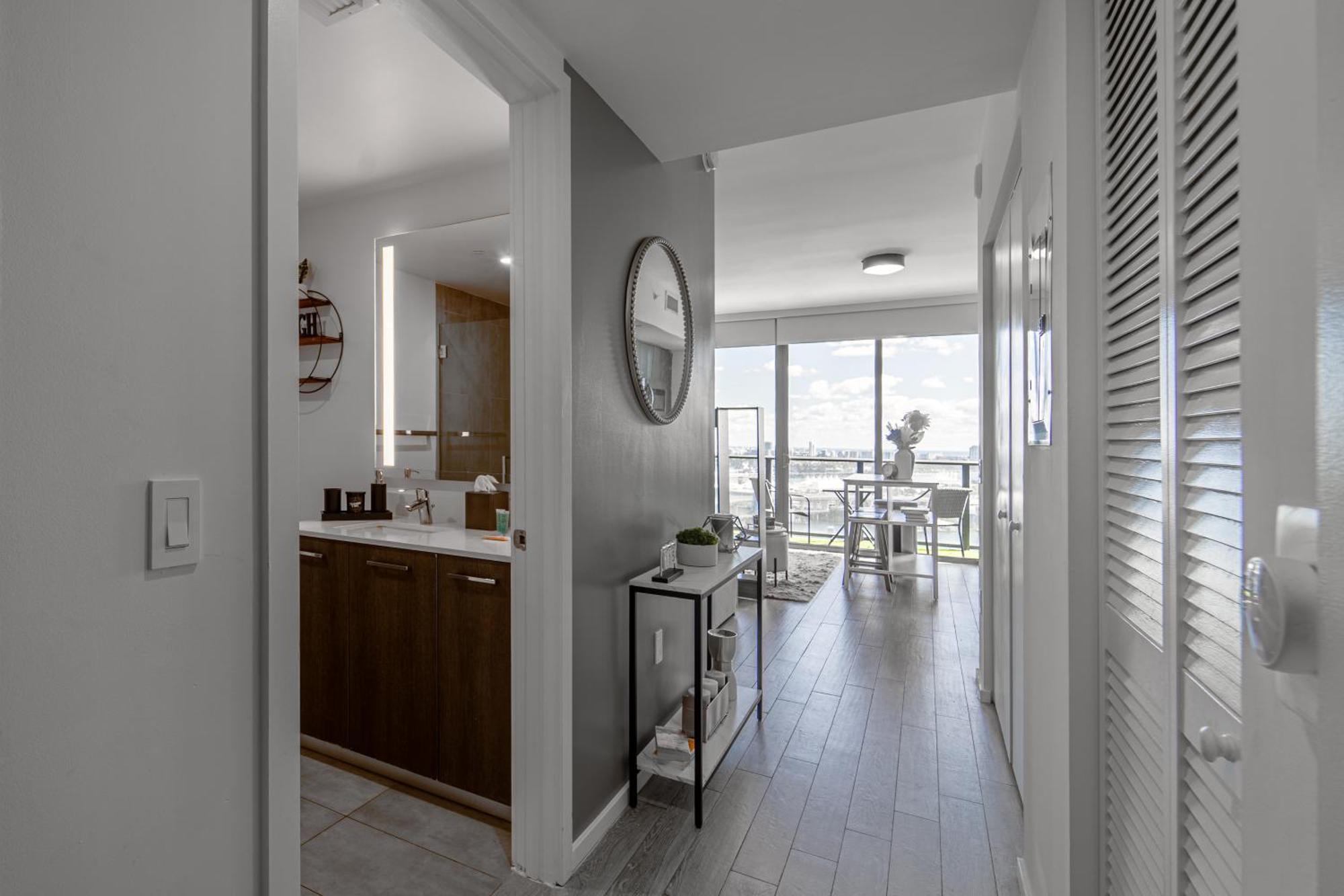 Apartamento Tr 2 Bedroom, 1 Bedroom, And With Balconies