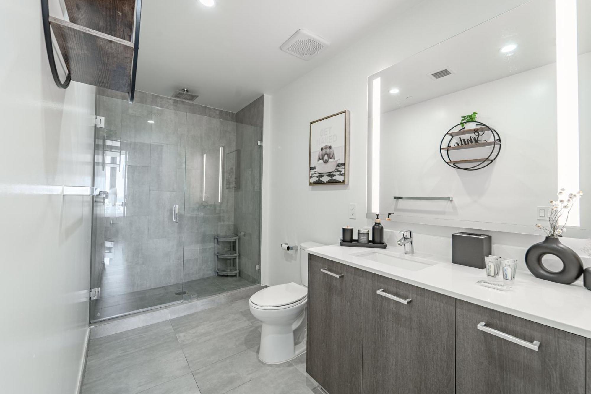Tr 2 Bedroom, 1 Bedroom, And With Balconies Apartamento *